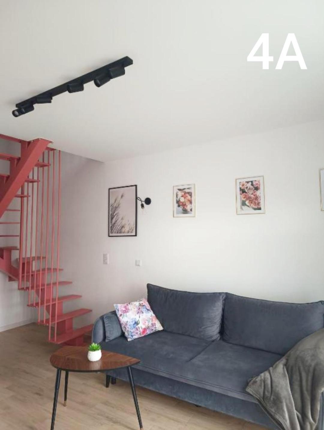 Sloneczne Zacisze Las Obok Zatora Exteriér fotografie