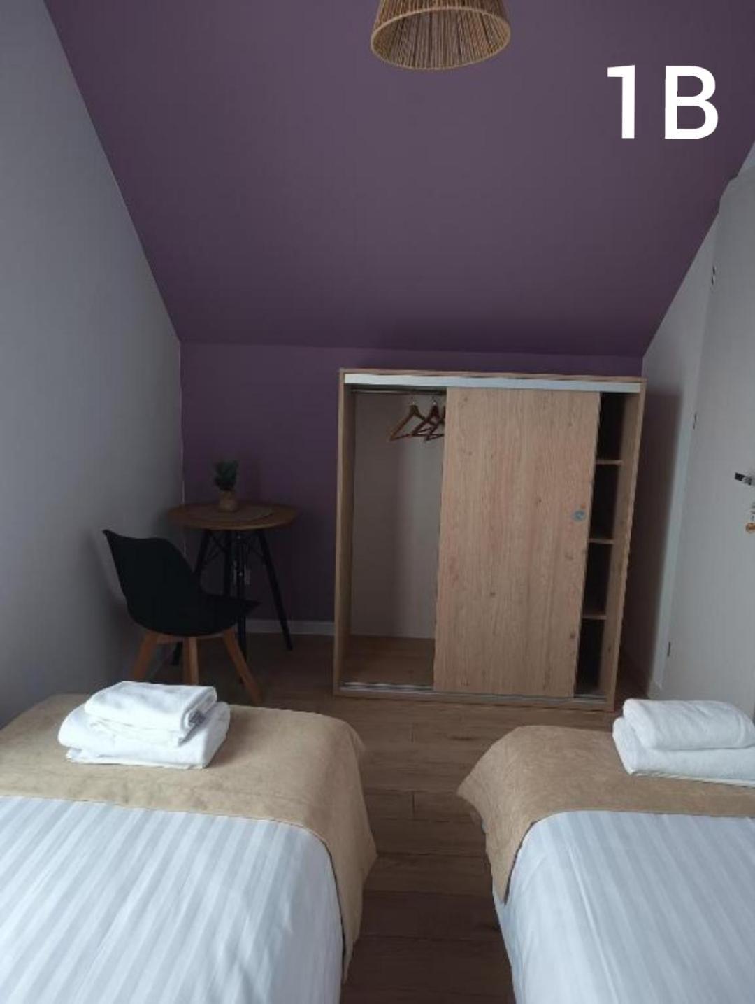 Sloneczne Zacisze Las Obok Zatora Exteriér fotografie