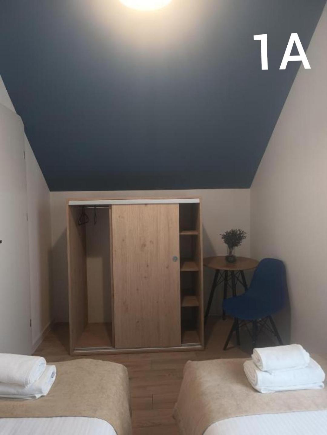 Sloneczne Zacisze Las Obok Zatora Exteriér fotografie